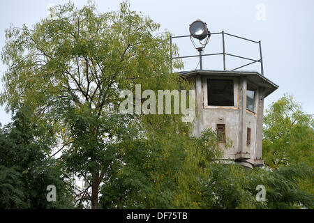 The last remaining BT6 observation tower with 360-degree overview over the surrounding area at the former Berlin Wall is pictured near Potsdamer Platz in Berlin, Germany, 20 September 2013. A private initiative preserves the historical tower. Photo: Maurizio Gambarini Stock Photo