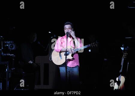 Taipei, China. 28th Sep, 2013. Jonathan Lee holds personal concert at Taipei Arena in Taipei, China on Saturday Sep 28, 2013. © TopPhoto/Alamy Live News Stock Photo