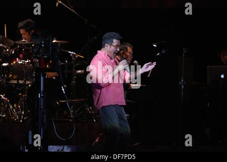 Taipei, China. 28th Sep, 2013. Jonathan Lee holds personal concert at Taipei Arena in Taipei, China on Saturday Sep 28, 2013. © TopPhoto/Alamy Live News Stock Photo