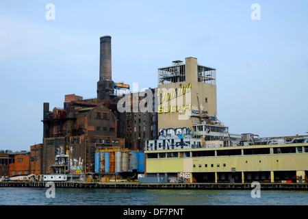 Domino sugar building, Brooklyn NY Stock Photo