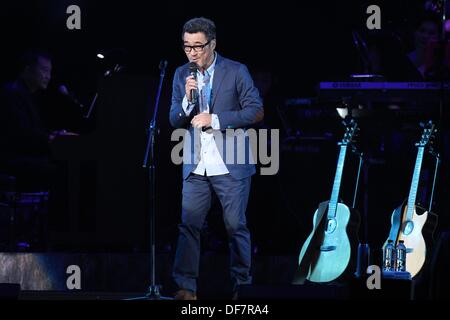 Taipei, China. 28th Sep, 2013. Jonathan Lee holds personal concert at Taipei Arena in Taipei, China on Saturday Sep 28, 2013. © TopPhoto/Alamy Live News Stock Photo