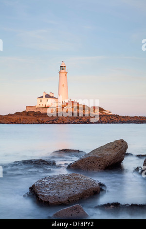 St. Mary's Lighthouse near Whitley Bay, Tyne and Wear. Stock Photo