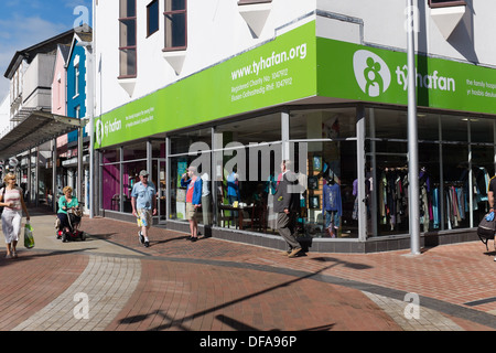 TY HAFAN welsh charity Shop in the centre of Llanelli, Carmarthenshire, Wales UK Stock Photo