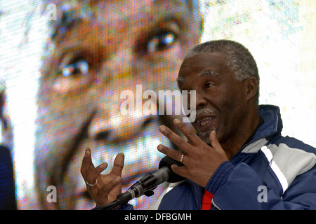 President Thabo Mbeki speaks during the Presidential Imbizo in Ladysmith, 6 Ocotber 2007. Picture Rogan Ward. Stock Photo