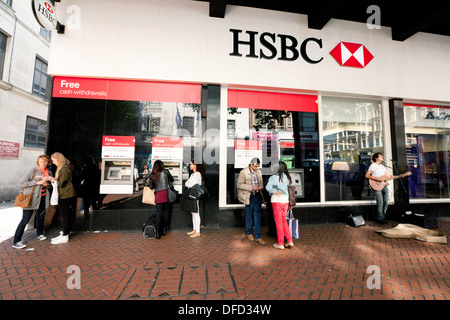 branch of hsbc bank new street birmingham Stock Photo - Alamy