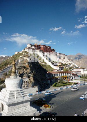 The Potala Palace, Lhasa, Tibet Stock Photo