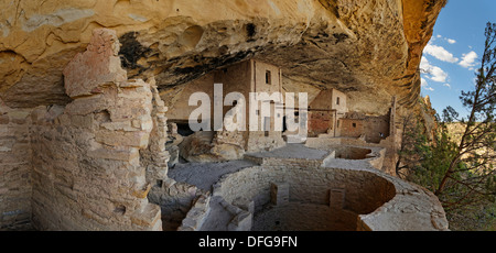 Anasazi cliff dwellings, Balcony House, Mesa Verde National Park, Colorado, United States Stock Photo