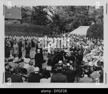 Franklin D. Roosevelt funeral in Hyde Park Stock Photo - Alamy