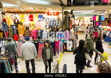 Interior of Hello APM Shopping Mall, Dongdaemun District, Seoul, Korea Stock Photo