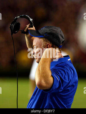 Columbia, SC, USA. 5th Oct, 2013. Mark Stoops reacted after South Carollna score their 3rd touchdown as the University of Kentucky played South Carolina in Williams-Brice Stadium in Columbia, S.C. Saturday, October 5, 2013. This is second quarter football action. Photo by Charles Bertram | Staff Credit:  Lexington Herald-Leader/ZUMAPRESS.com/Alamy Live News Stock Photo