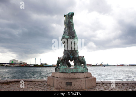 Polar bear and cubs statue, Langelinie Pier, Copenhagen Denmark Stock Photo