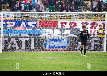 Bologna, Italy. 5th Oct, 2013. Gianluca Curci (Bologna) Football / Soccer : Italian 'Serie A' match between Bologna 1-4 Hellas Verona FC at Renato Dall'Ara Stadium in Bologna, Italy . Credit:  Maurizio Borsari/AFLO/Alamy Live News Stock Photo