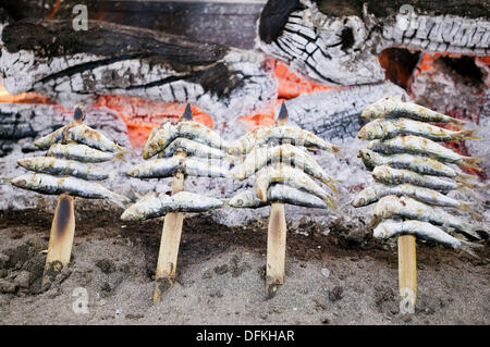 Espetos hi-res stock photography and images - Alamy