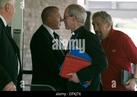 CHURCH OF ENGLAND GENERAL SYNOD UNIVERSITY OF YORK Archbishop of Canterbury Justin Welby arrives Stock Photo