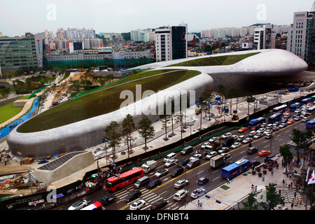 Dongdaemun Design Plaza (DDP), Seoul, Korea, South. Architect: Zaha ...