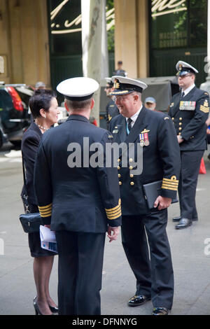Sydney, Australia. 8th October 2013. Lord Mayor of City of Sydney,Clover Moore, arrives in Martin Place for the Royal Australian Navy Memorial Service, part of the International Fleet Review.Tuesday 8th October Credit:  martin berry/Alamy Live News Stock Photo
