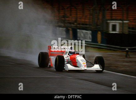 McLaren Peugeot MP4-9, Mika Hakkinen tyre testing at Silverstone