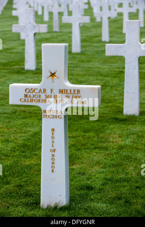 Medal of Honor on grave of World War I officer at Meuse-Argonne American Cemetery and Memorial, Romagne-sous-Montfaucon, France Stock Photo