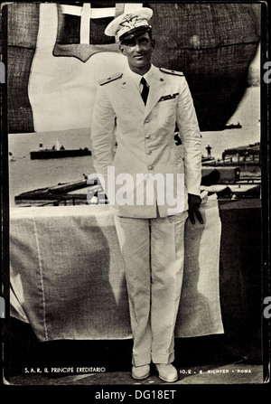 Ak König Umberto II. von Italien in Marine Uniform, Kriegsschiff; Stock Photo