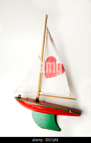 Toy yacht