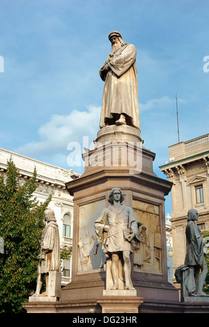 Statue of Leonardo Da Vinci in Milan Stock Photo