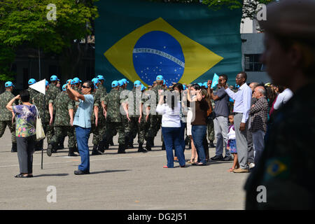 Official ceremony at 12th Light Infantry Brigade airmobile in Cacapava, interior of Sao Paulo, southeastern Brazil, where 142 soldiers army officers received the Brazilian peacekeepers for six months of Peace Mission in Haiti. The soldiers will go through a training of three weeks and are starting this year to Haiti. Photo: Lucas LACAZ RUIZ/ESTADAO CONTUEUDO Stock Photo