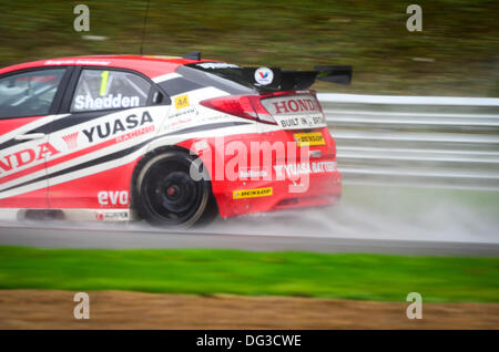 Brands Hatch Race Circuit, Kent, UK. 13th Oct, 2013. Action from the final round of the British Touring Car Championship, where driver Andrew Jordon sealed the championship for Pirtek Racing Team, at Brands Hatch Race Circuit, Kent, UK. Credit:  Kevin Bennett/Alamy Live News Stock Photo