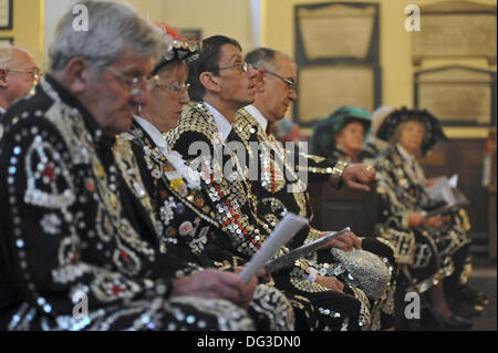 London, UK. 13th Oct, 2013. Pearly Royalty listening to readings during the St Paul's Church Harvest Festival. Credit:  Michael Preston/Alamy Live News Stock Photo
