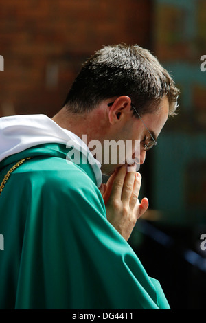 Catholic priest celebrating Mass, Salvador, Bahia, Brazil, South America Stock Photo