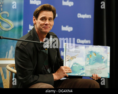 Jim Carrey at Indigo Bookstore in Toronto promoting his first children book Stock Photo