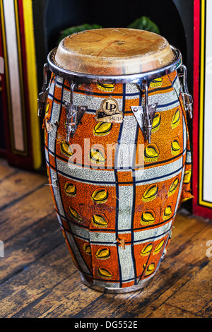 Afro-Cuban, Conga, drum, Foto fonds - AlamyAfro-Cuban, Conga, drum, Foto fonds - Alamy  