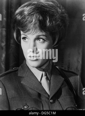 Julie Andrews, on-set of the Film, 'The Americanization of Emily', Metro-Goldwyn-Mayer, 1964 Stock Photo