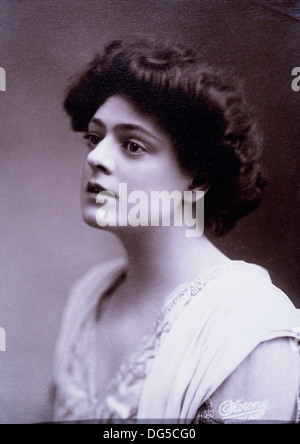 Actress Ethel Barrymore, Head and Shoulders Portrait, 1908 Stock Photo