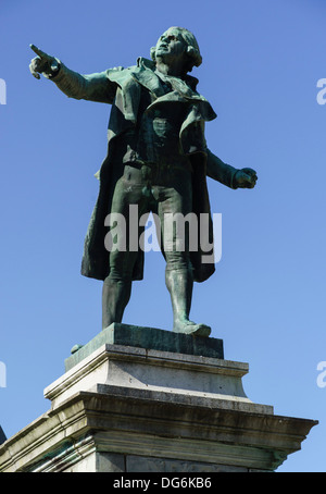 France, Midi-Pyrénées - Tarbes. Statue of French Revolutionary Danton outside the Mairie. Stock Photo