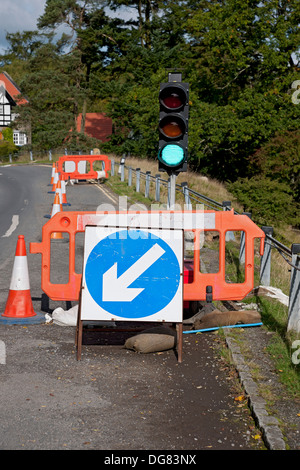 Temporary roadworks traffic lights on red UK Stock Photo - Alamy