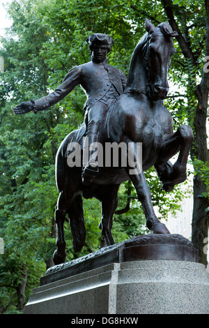Paul Revere statue, Paul Revere Mall, North End, Boston, Massachusetts USA Stock Photo