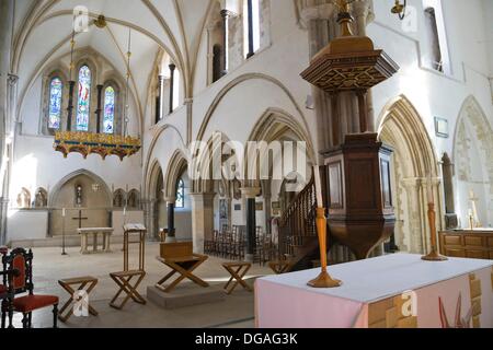 Interior of Portsmouth cathedral, Hampshire, England Stock Photo - Alamy