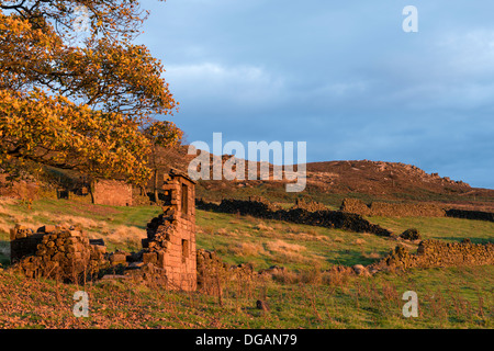 Barn ruin at Roach End on the edge of The Roaches, Staffordshire Moorlands. Taken in October at sundown Stock Photo