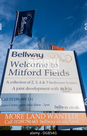 New house build housing estate in 2013. Reading, Berkshire, South East England, GB, UK.