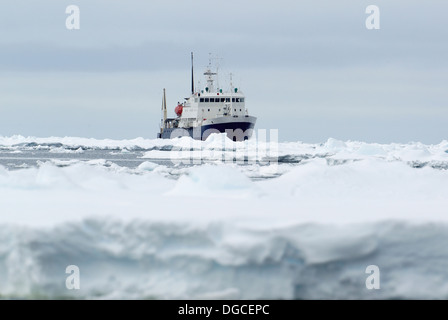 Adventure research ship Spirit of Enderby, ice floe in the southern ocean, 180 miles north of East Antarctica, Antarctica Stock Photo