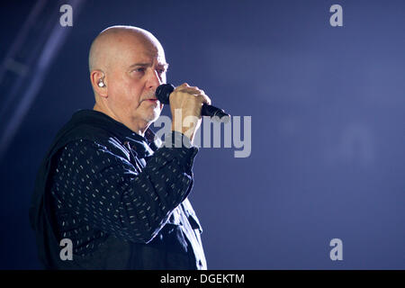 Berlin, Germany. 19th Oct, 2013. British singer Peter Gabriel performs at the O2 World in Berlin. © dpa picture alliance/Alamy Live News Stock Photo