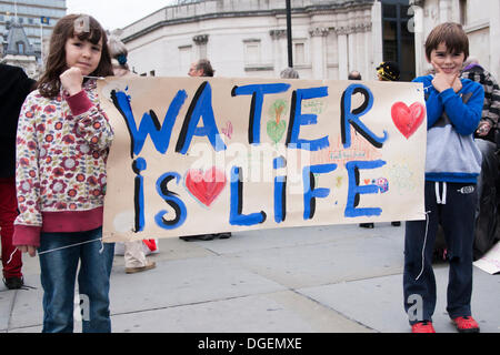 London, UK. 20th Oct, 2013. Anti-fracking campaigners gather in Trafalgar Square to protest against fracking through poetry and song. Credit:  Paul Davey/Alamy Live News Stock Photo