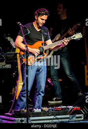 Toronto, Ontario, Canada. 19th Oct, 2013. DWEEZIL ZAPPA, the eldest son of the late American composer and musician FRANK ZAPPA, performs 'Zappa Plays Zappa' show at Queen Elizabeth Theatre in Toronto. © Igor Vidyashev/ZUMAPRESS.com/Alamy Live News Stock Photo