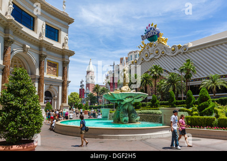 Harrah's casino viewed from outside The Forum shops at Caesars, Las Vegas Boulevard South (The Strip), Las Vegas, Nevada, USA Stock Photo