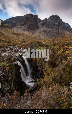 Waterfall on the Allt na Dunaiche, with Bla Bheinn and Clach Glas in the background, Isle of Skye Stock Photo
