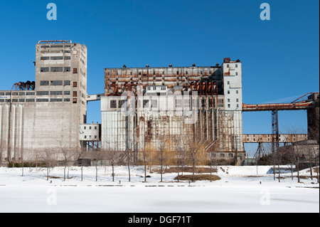Detail of grain elevator #5, port of Montreal. Built and expanded between 1903 and 1958, it was shut down in 1994. Stock Photo