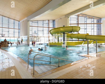 Splashpoint Leisure Centre, Worthing, United Kingdom. Architect: Wilkinson Eyre Architects, 2013. Splash pool. Stock Photo