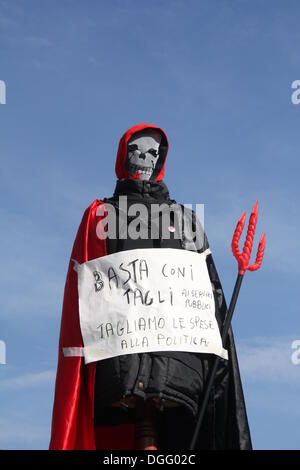 Rome, Italy. 19th Oct, 2013 Demonstrators at an Anti Government Austerity Rally in Rome, Italy  © Gari Wyn Williams/Alamy Live News Stock Photo