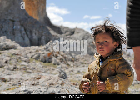 Tibetan girl at Namtso Lake, Heavenly Lake, Tibet, China, Asia Stock Photo