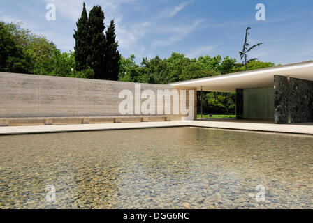 Barcelona Pavilion, reconstructed German Pavilion for the 1929 Barcelona International Exposition, by architect Ludwig Mies van Stock Photo